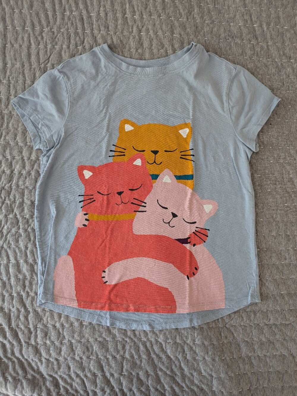 Hanna Andersson Girls Cat Hug Graphic Tee - Light Blue - Size 10 (140cm)